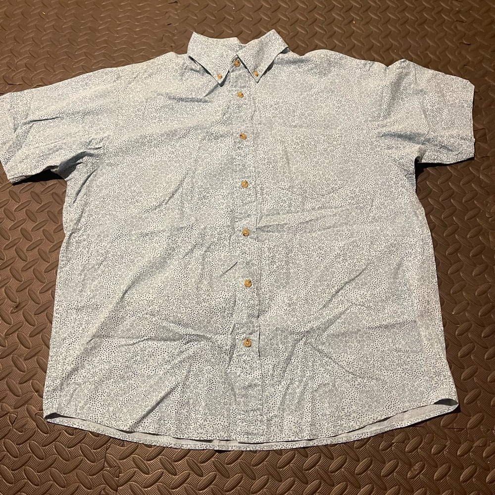 Roundtree & Yorke Light Blue Patterned Button Down Shirt